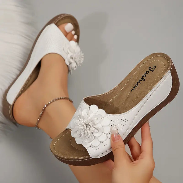 🔥Last Day Promotion 50% OFF - Women's Floral Decor Comfort Wedge Sandals